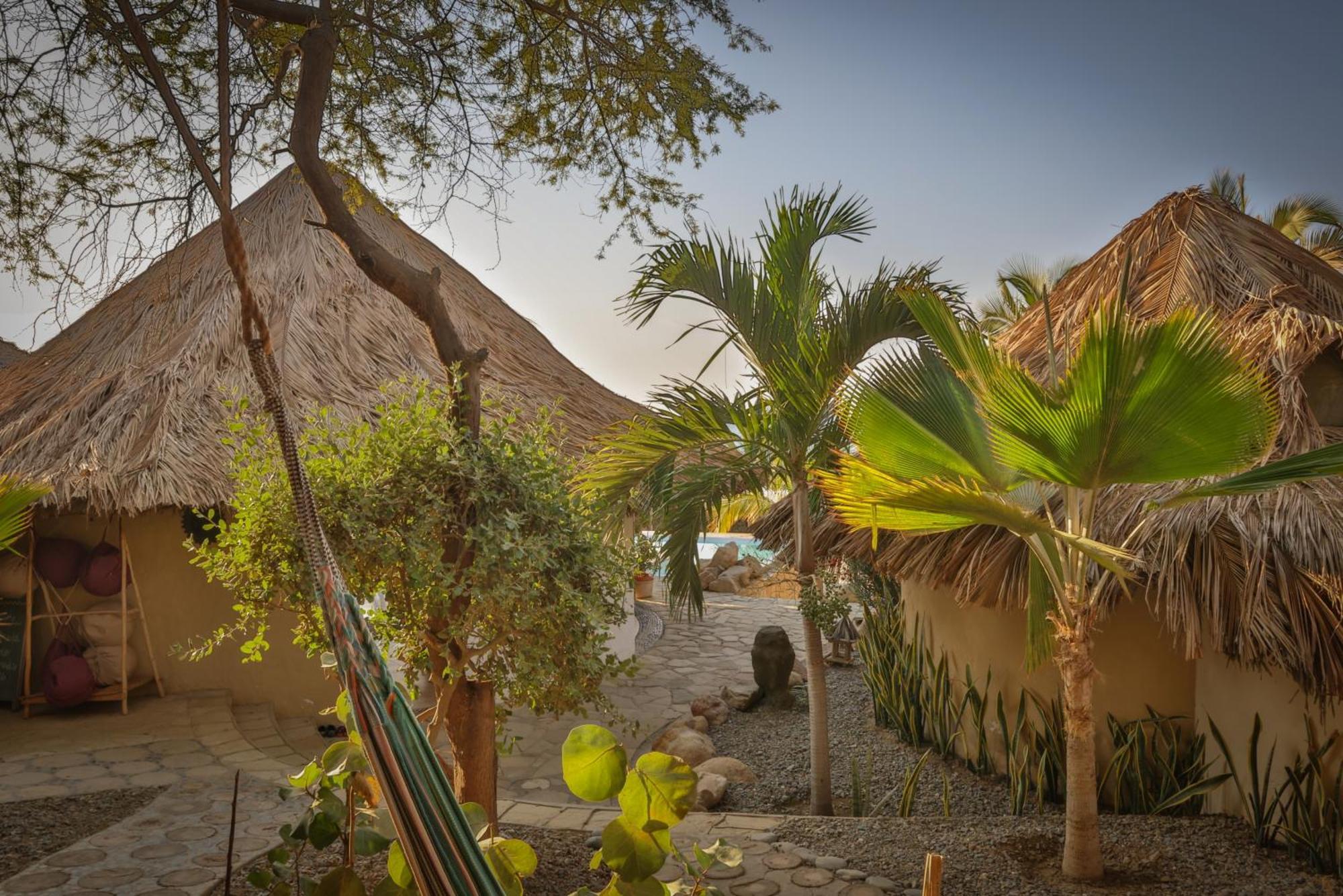 Soleil Bungalows Los Órganos Esterno foto