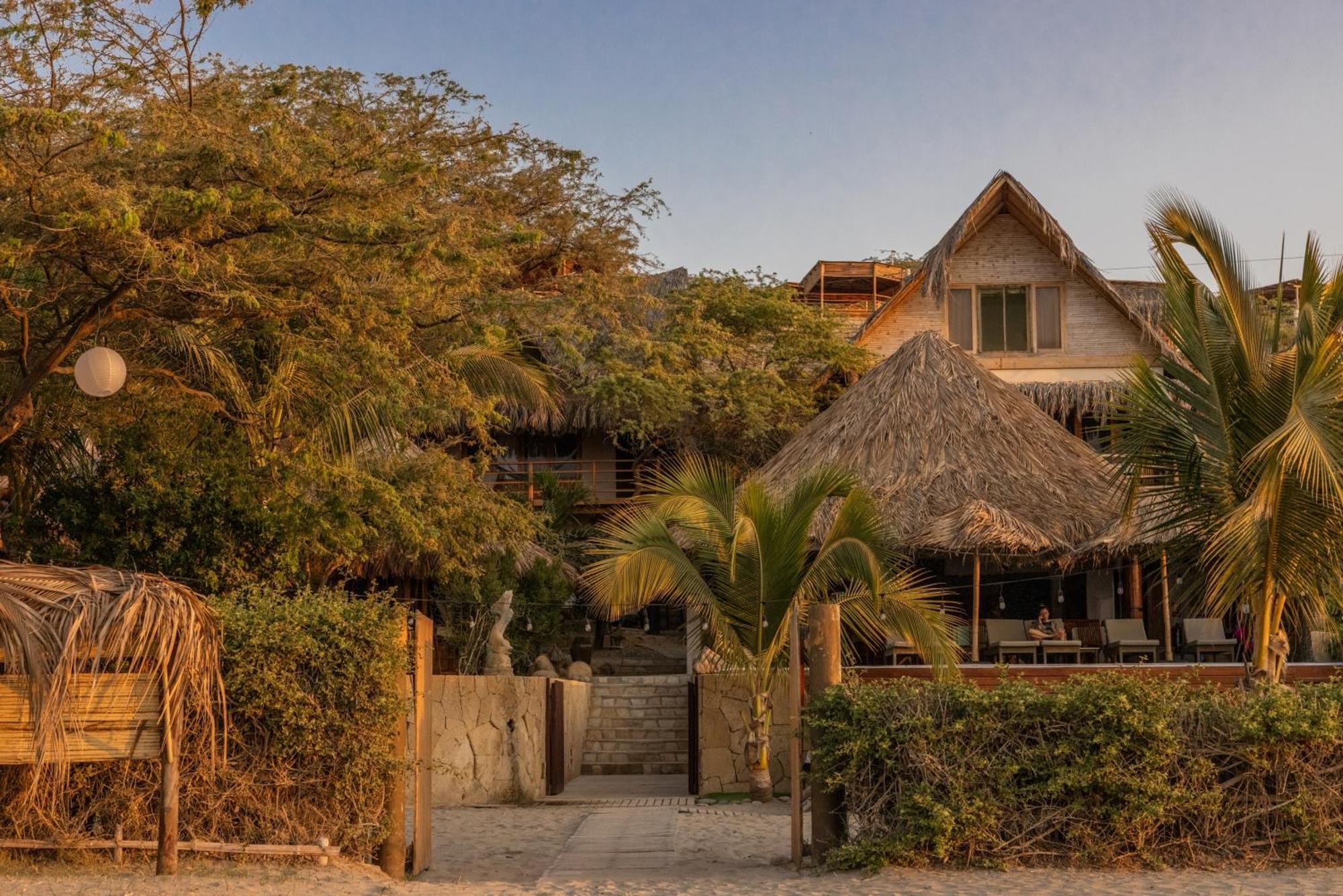 Soleil Bungalows Los Órganos Esterno foto